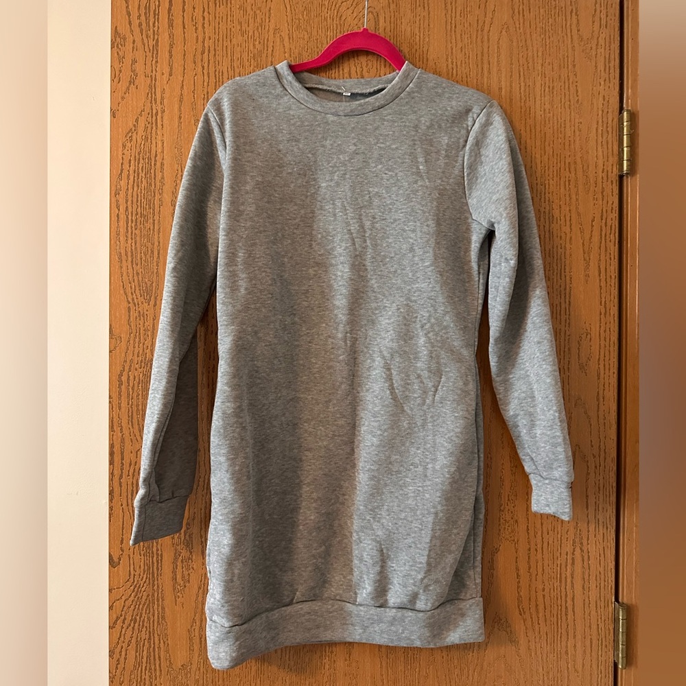 Gray Long Sleeve Sweatshirt Dress- NWOT- Small These